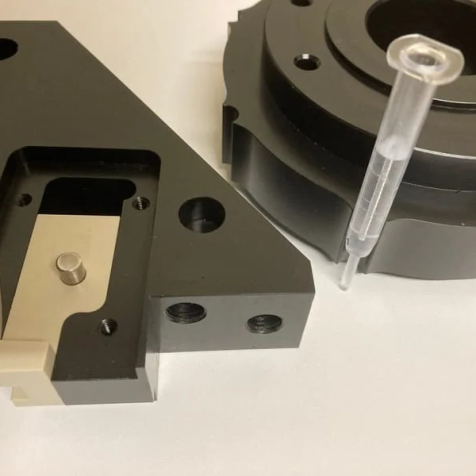 Pièce plastique